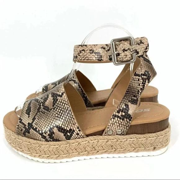 Soda women sandals 8.5 tan gray snakeskin print flatflorm Espadrilles chunky - Picture 5 of 11